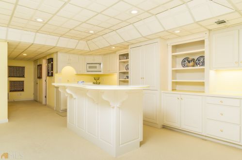 7710 Dunvegan Close, Atlanta GA 30350-5504 exterior