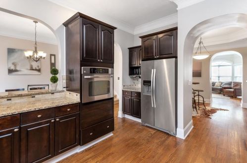 2464 Brookhaven Hts Ct, Atlanta GA 30319-5243 exterior