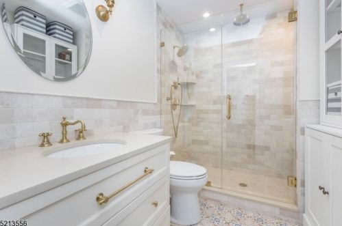 8 Franklin St, Fredon NJ 07860-1604 exterior