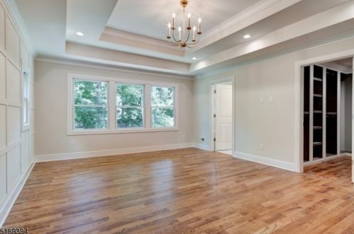 29 Hickory Pl, Livingston NJ  07039-3614 exterior