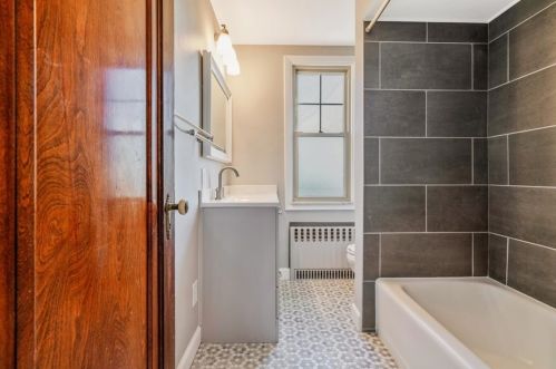 41 Owendale Ave, Pittsburgh PA  15227-1932 exterior