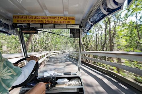 5501 Heron Point Dr, Naples FL 34108-2823 exterior