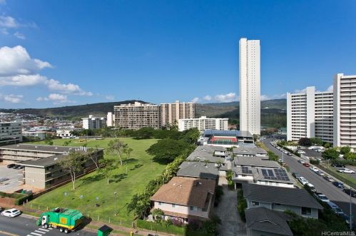 3161 Ala Ilima St, Honolulu HI 96818-3055 exterior