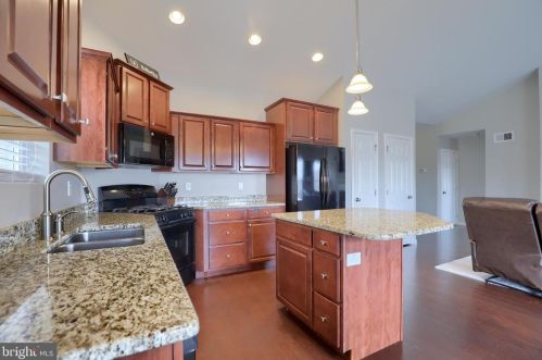 487 Prescot St, Lancaster PA 17601-5086 exterior