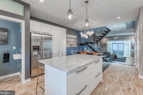 1112 17 St, Philadelphia PA 19146-4717 exterior