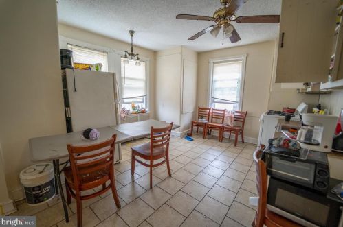 5614 3 St, Philadelphia PA 19120-2318 exterior