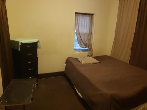 5520 Paulina St, Chicago IL 60640-1183 exterior