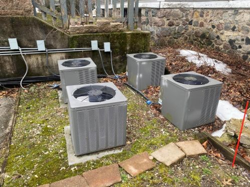 243 Un Ave, Grand Rapids MI 49503-3473 exterior