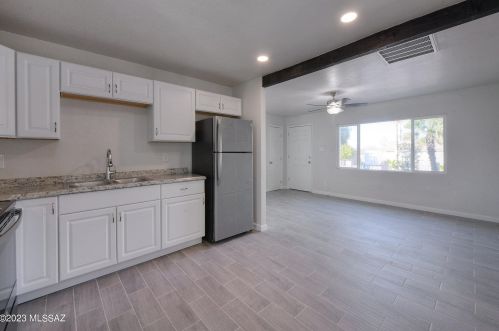 949 Calle Sevilla, Tucson, AZ 85756-6448