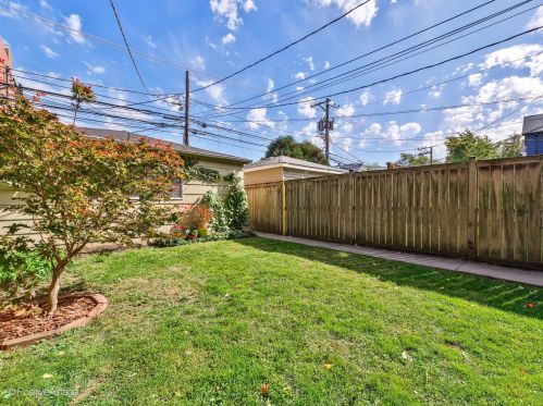 3653 Marshfield Ave, Chicago IL 60620-4955 exterior