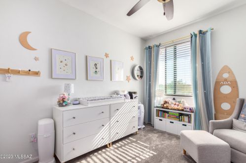 8772 Perry Park Cir, Tucson AZ 85730-1302 exterior