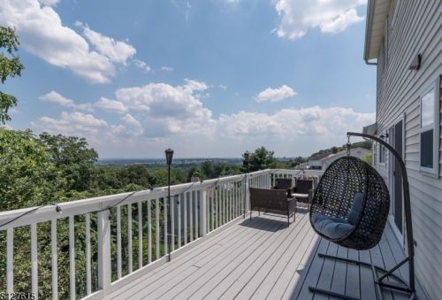 24 Brownstone Ter, Paterson NJ  07506-3447 exterior