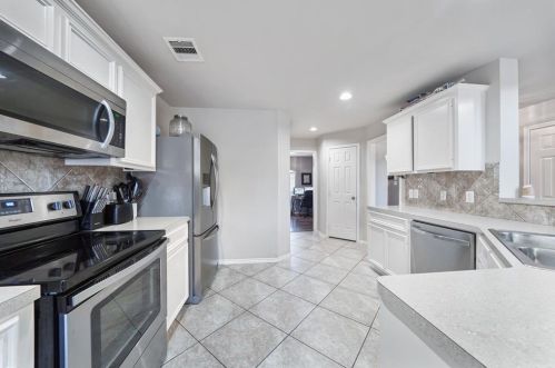 9211 Tracelawn Ct, Humble TX 77396-1683 exterior