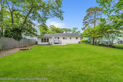 1322 River Ave, Point Pleasant Beach NJ 08742-4331 exterior