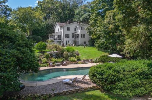 236 Norwalk Rd, Norwalk, CT 06850-4318