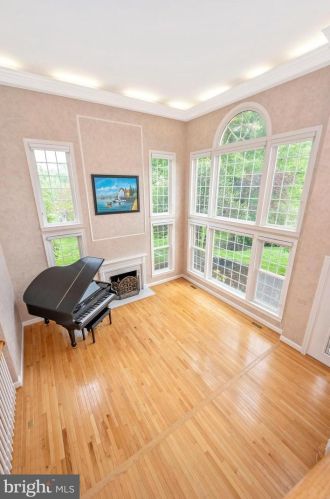 17531 Applewood Pl, Rockville MD 20855-1559 exterior