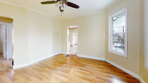 707 Mcalister Ave, Waukegan IL 60085-7452 exterior