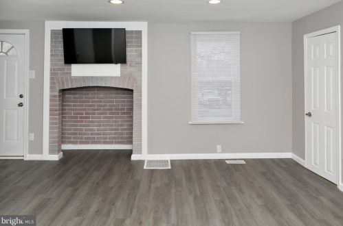 4507 Chestnut Ave, Camden NJ 08109-2504 exterior