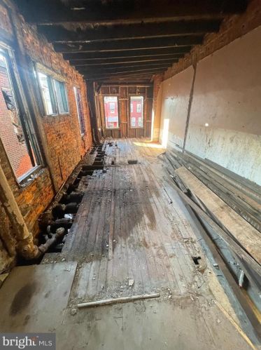 2316 17 St, Philadelphia PA 19132-4405 exterior