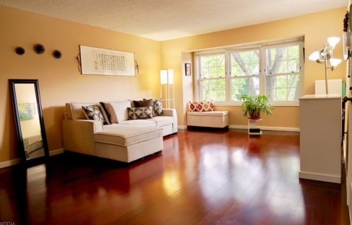 57 Joyner Ct, Trenton NJ  08648-2615 exterior