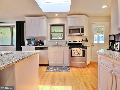 240 Gerald Dr, Chester PA 19014-1717 exterior