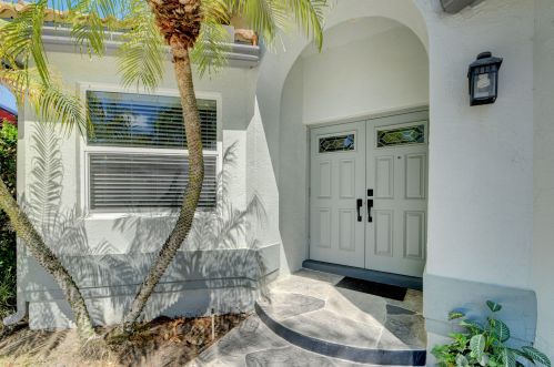 6122 Bay Isles Dr, Boynton Beach, FL 33437-6341