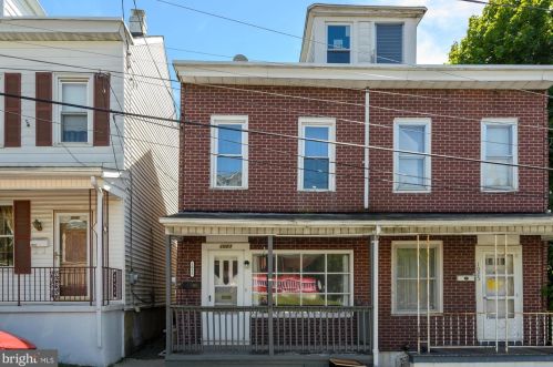 1023 Race St, Primrose, PA 17901-2337