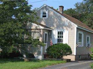 1114 Vinewood Ave, Schenectady, NY 12306-2917