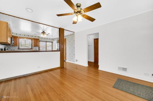 9213 Avers Ave, Chicago IL 60805-1415 exterior