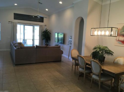 1725 Jamesport Dr, Fort Pierce FL 34953-4355 exterior