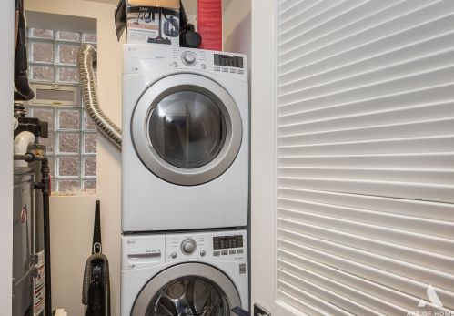 3432 Giles Ave, Chicago IL  60616-3912 exterior