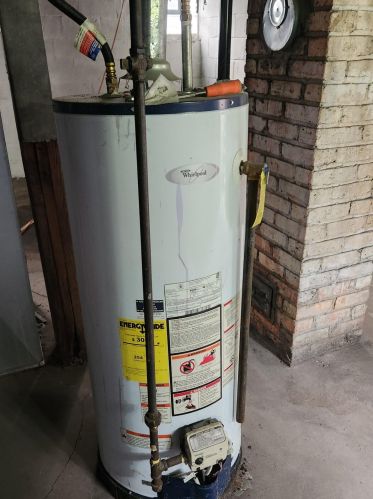 1956 Wood St, Meskegon MI 49442-5716 exterior