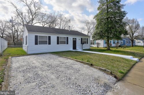 1811 Maltravers Rd, Glen Burnie, MD 21060-7418