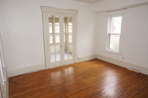 425 Davis St, Kalamazoo MI  49007-5009 exterior