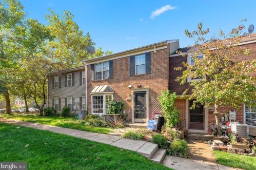 10129 Green Holly Ter, Silver Spring MD  20902-5813 exterior