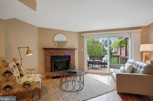 1600 10 St, Arlington VA 22204-3287 exterior