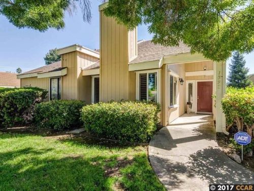 1592 Denkinger Ct, Concord, CA 94521-1836