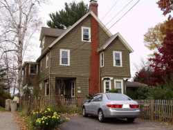 57 Pleasant St, Newton, MA 02459-1812