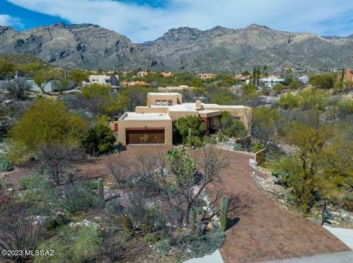 6421 Paseo Otono, Tucson AZ  85750-1208 exterior