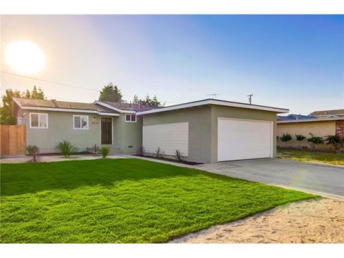 22129 Selwyn Ave, Long Beach, CA 90745-3339