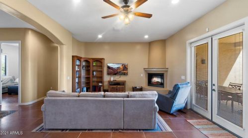 37243 19 Ave, Phoenix AZ 85086-9154 exterior