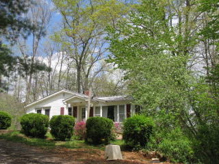 98 Veed Garland Rd, Spruce Pine NC  28777-6414 exterior