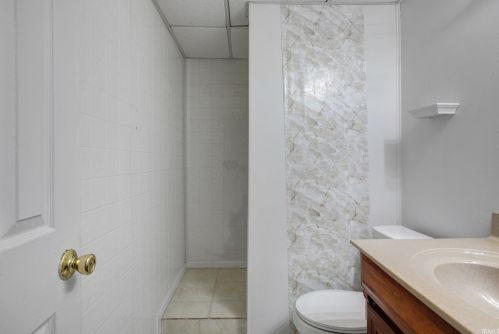 5103 Jenny Ln, Mishawaka IN 46545-1359 exterior