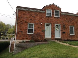 510 Serpentine Dr, Pittsburgh, PA 15243-2058