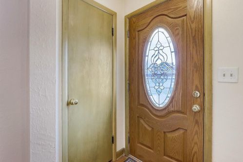 689 Cottage Ave, Saint Paul MN 55117-4103 exterior