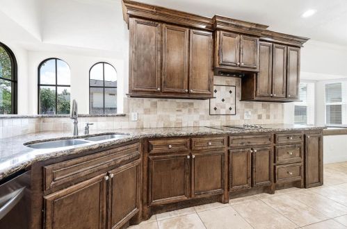 18909 Walden Frst Dr, Humble TX 77346-6008 exterior