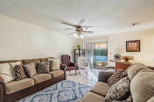 3804 Crawford St, Tampa FL 33614-3965 exterior