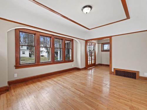 4866 37th St, Milwaukee WI  53221-2570 exterior