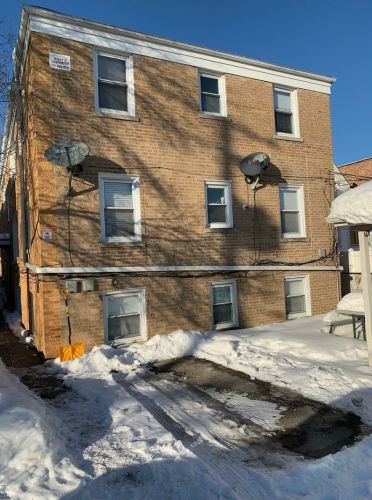 5817 Montrose Ave, Chicago IL  60634-1868 exterior