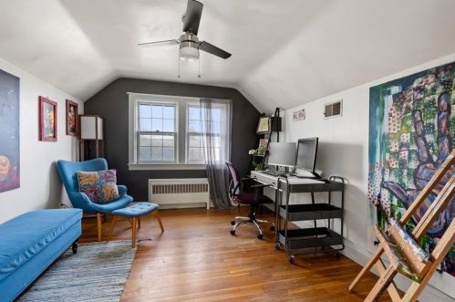 73 Farm St, Providence RI 02908-4063 exterior